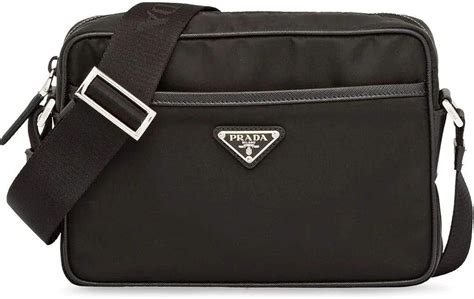 prada bandouliere homme|Sacs et Sacoches de luxe pour Homme .